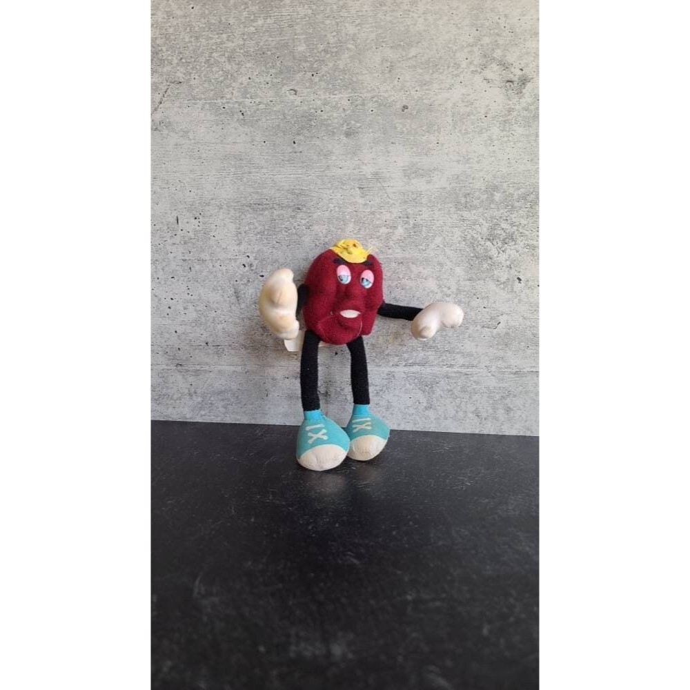 Movable California Raisin Figurine